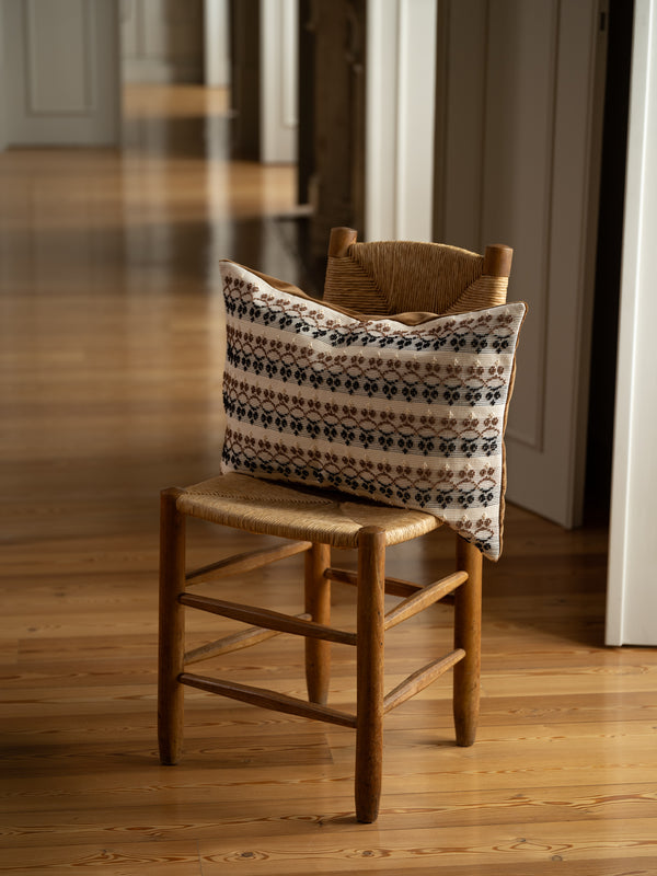 Cushion Brown & Black 60x40cm